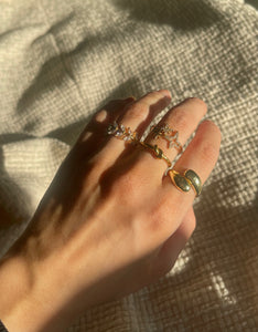 Gold Knot Ring